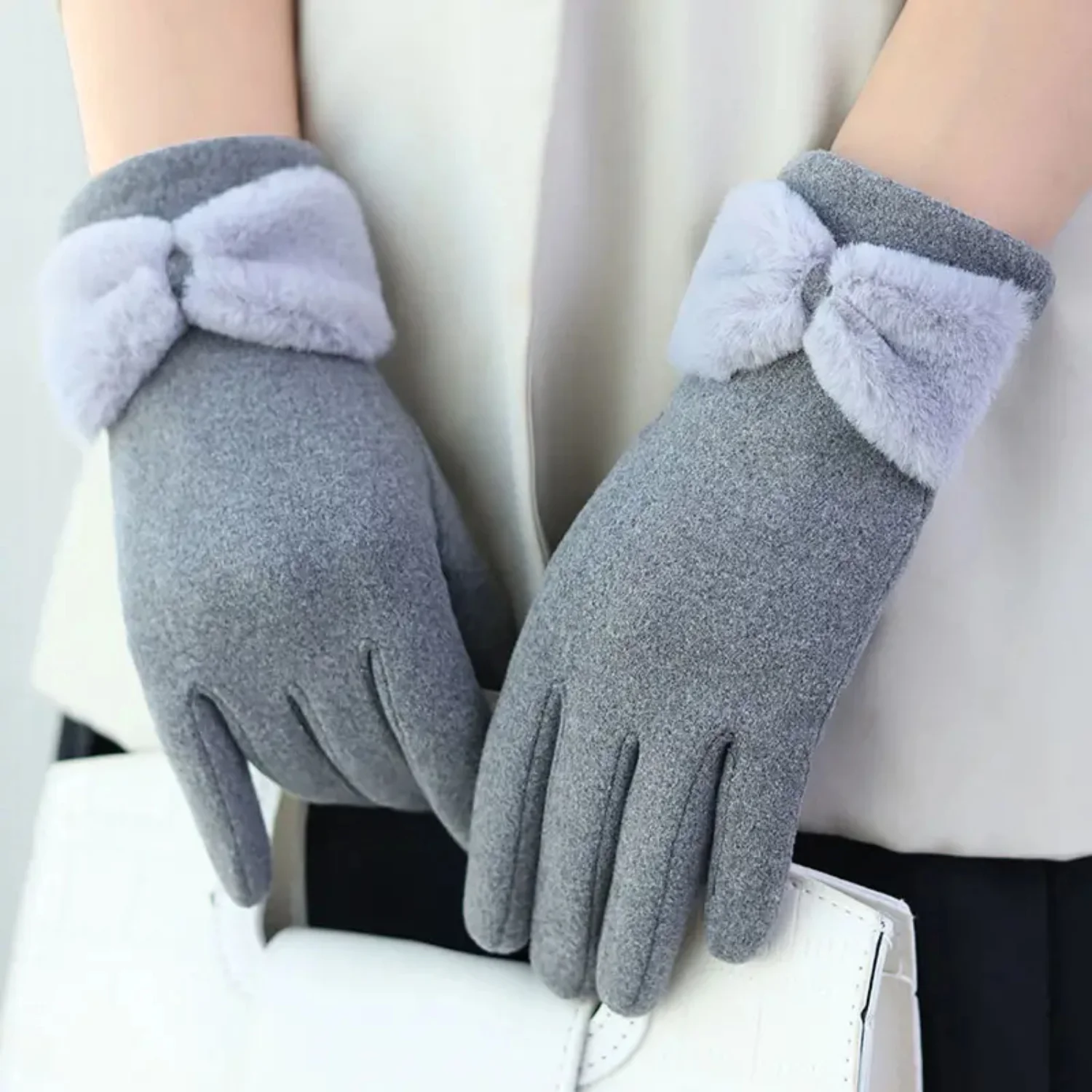 Gants coupe-vent chauds pour femmes, rester confortables, protégés du froid, peinture qualifiée ale blanche, Schmink au henné coloré, sourire d'hiver