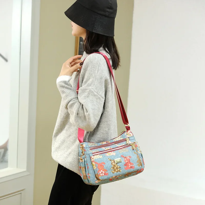 2023 New Designer Handbags Women Flower Butterfly Printed Waterproof Nylon Shoulder Bags Retro Crossbody Bag Sac A Main Bolsos