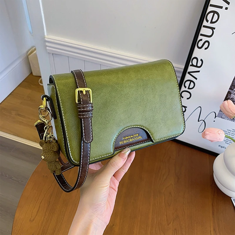 

Simple and Casual Commuting Women Shoulder Crossbody Bag Practical Versatile Small Square Bag Mobile Phone Change Storage Bag