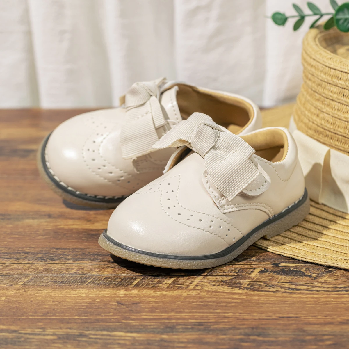 

KIDSUN Children Princess Party Leathers Shoe Double Layered Bowknot Toddler Fashion Flats Comfortable Rubber Soft Anti-Slip Sole