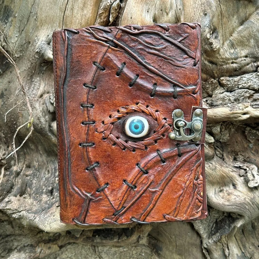 Hocus Pocus Leather Journal Blank Spell Book of Shadows with Lock Clasp Prop Vintage Notebook Journals Bound Witchcraft Wiccan.