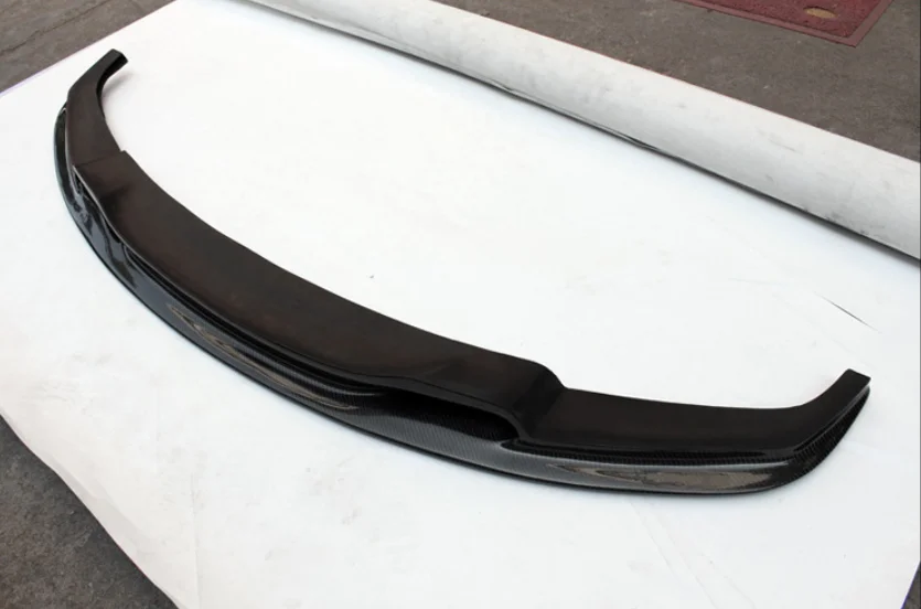 modified V carbon fiber front lip carbon fiber front spoiler front shovel surrounded For BMWs 3 Series F30 F35 sports