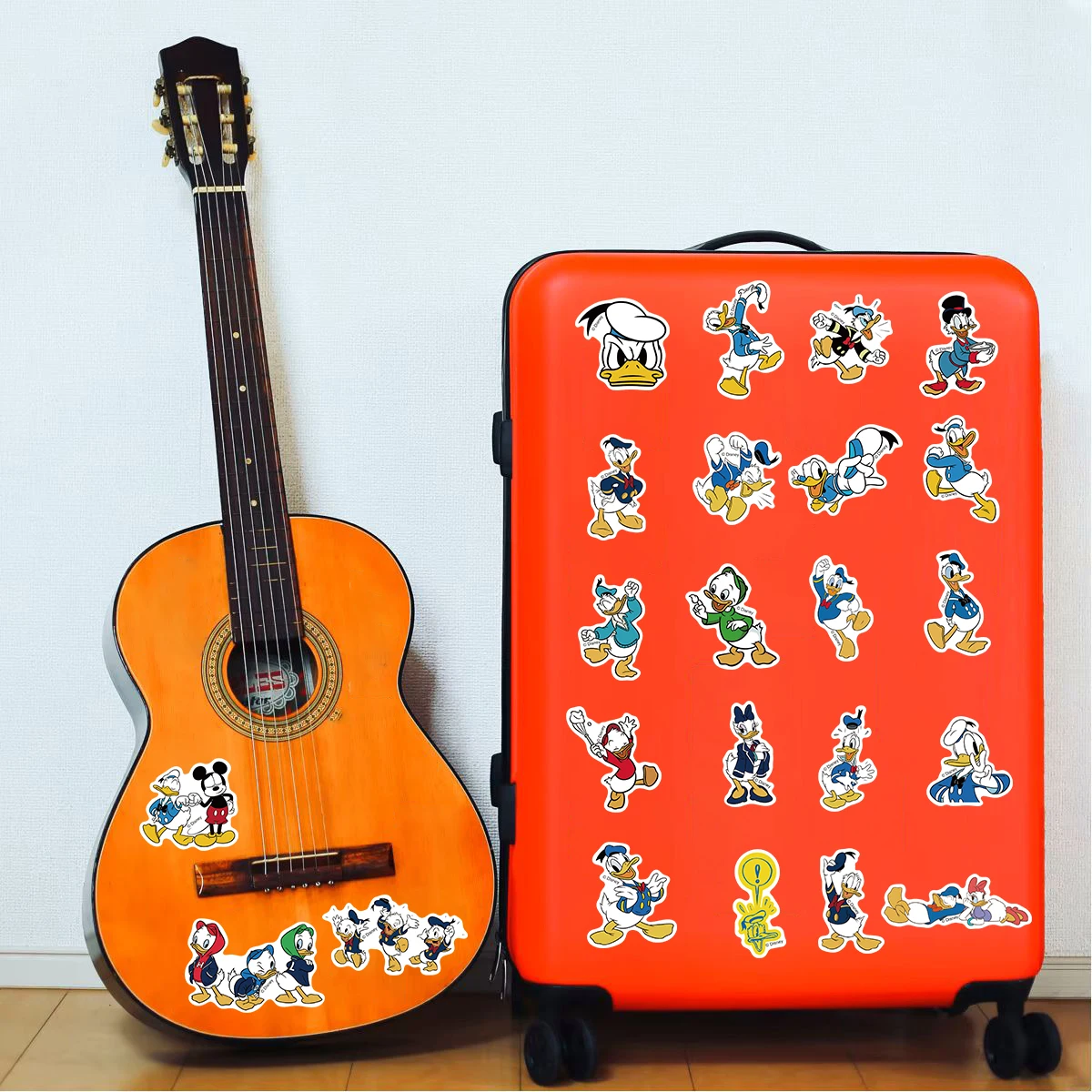 50 قطعة ديزني دونالد داك ملصق الكتابة على الجدران محمول الأمتعة حقيبة دراجة نارية دراجة حقيبة سيارة Pegatinas بار ملصقات #4