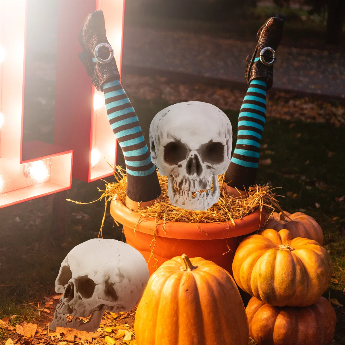 

Artificial Skull Halloween Decor Plastic Scary Party Supplies Ghost Haunted House Ornament Skull Props Accessories