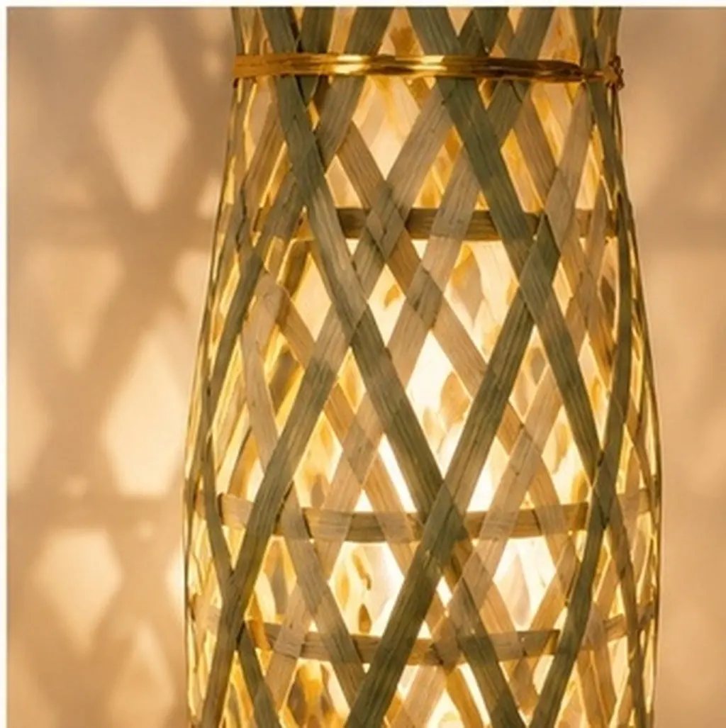 Small Bamboo Lampshade Replacement Retro Style Lantern Holder Woven Lamp Cover Soft Light for Household Restaurant