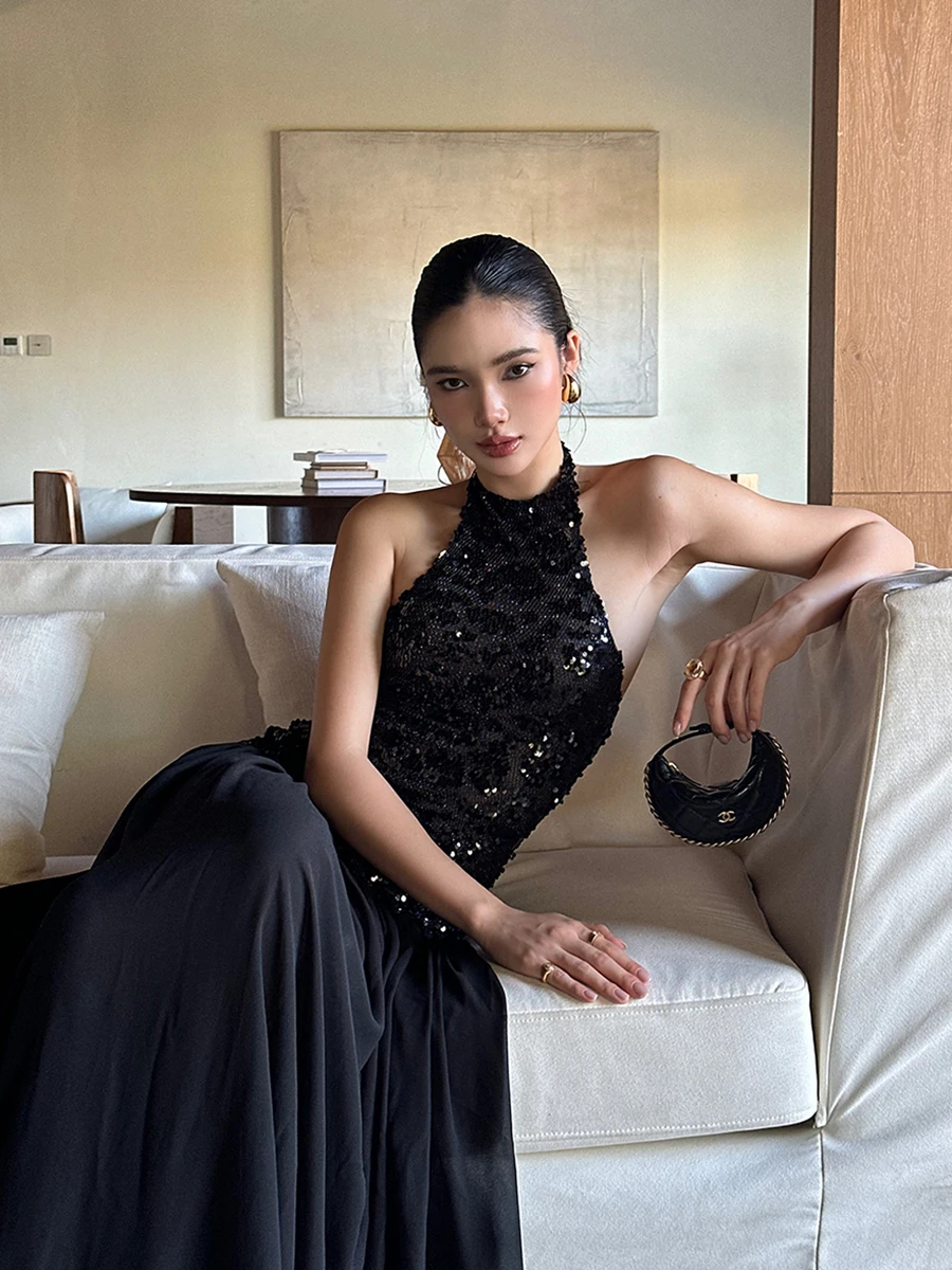 REDDACHiC 여성용 블랙 글리터 파티 드레스 홀터 백리스 오프 숄더 스티치 맥시 롱 드레스 이브닝 럭셔리 생일 의류