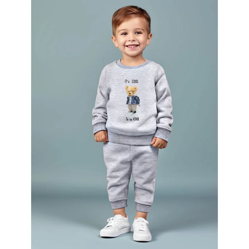 Boy's round neck long sleeved hoodie set with cartoon and artistic teddy bear with backpack, English letter printed versat 2344A