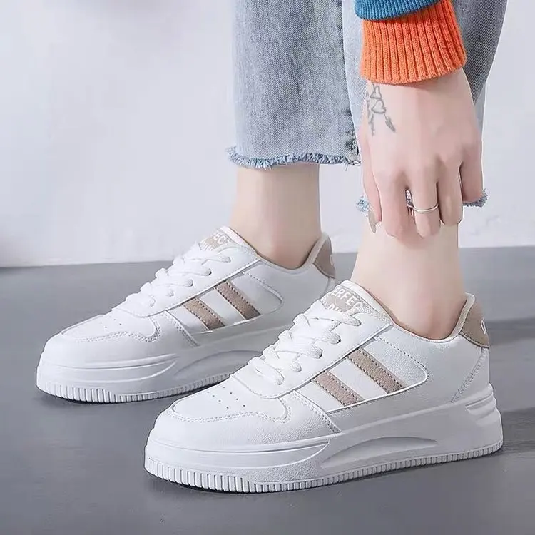 Casual Shoes Women Sports Shoes Wear-resistant and Breathable Female White Shoes Women Tennis Sneakers Lady Simple 2024 New