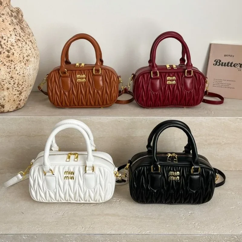 

Minimalist High-End Classic Diaper Bag For Women Designer Paris Leather Tote For Fashion Commuter And Best Superstar Style