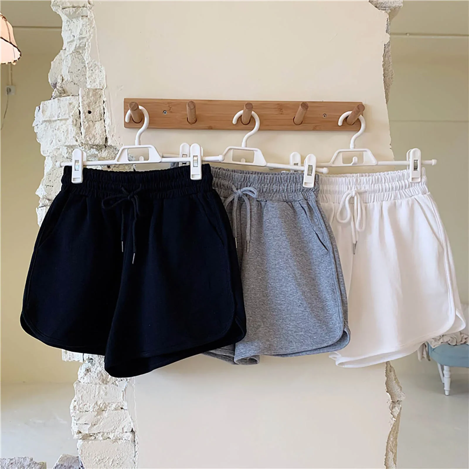 Fashion Stretch Waist Casual Shorts Woman High Waist Black White Shorts Harajuku Beach 2024 Sexy Short Women's Clothing