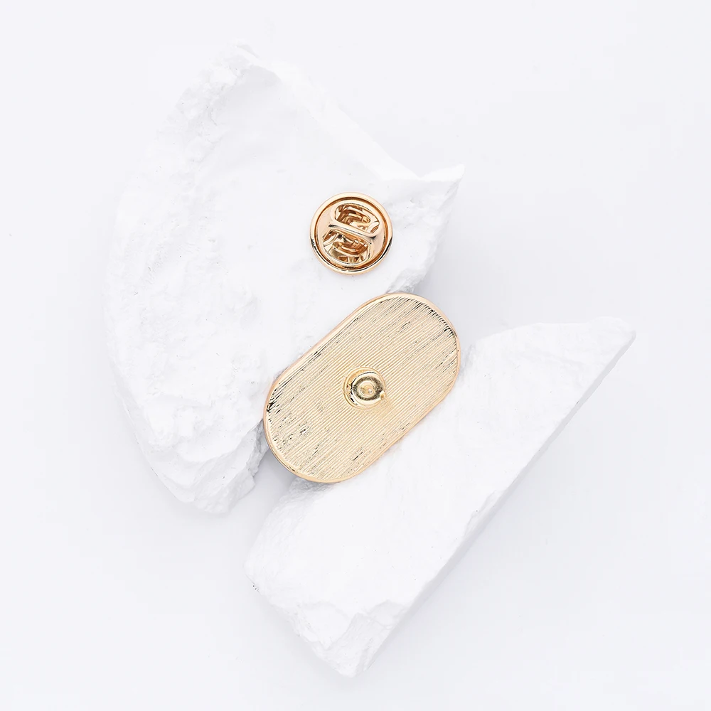 Hanreshi医師エナメルブローチピン医療病院ラペルバックパックバッジピンジュエリーコレクション看護師学生