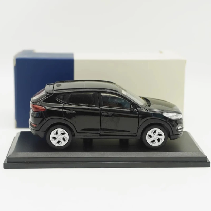 Model samochodu Tucson ze stopu, skala 1:38, rok 2019, z napędem pull-back, dla dorosłych i chłopców, klasyczny model kolekcjonerski, dekoracja, prezent dla chłopca, do ekspozycji.