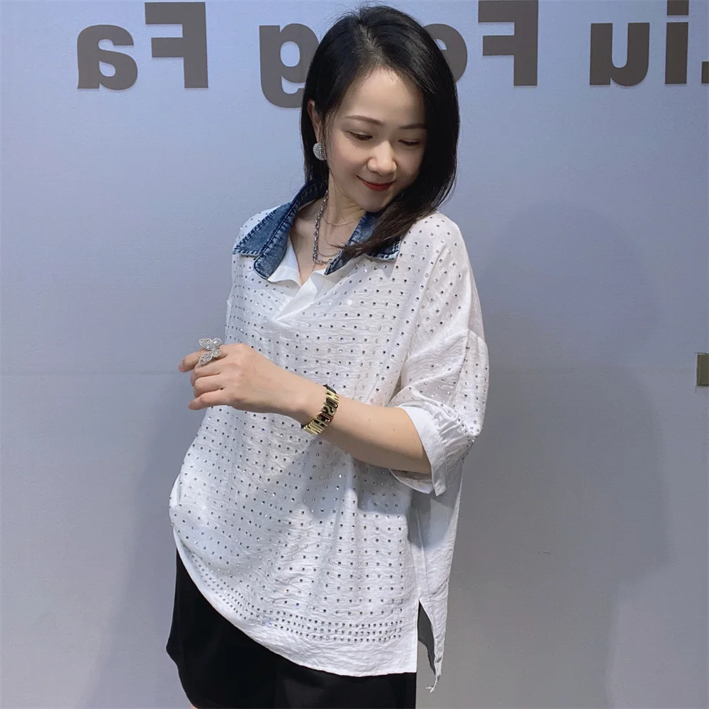 2026 New Summer All-match Women Loose Short Sleeve T-shirt Elegant Denim Splicing Turn-down Collar Shiny Diamonds Pullover Shirt