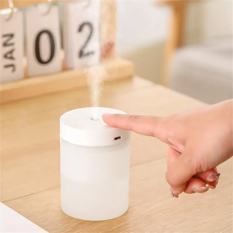 Silent Mini Humidifier 200ml USB Air Humidifier Car Mist Diffuser Water Sprayer with Color LED Night Light for Office Bedroom