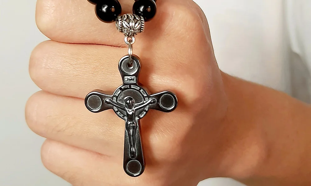 HERREN SCHWARZE CARNELIANISCHE STEIN ROSAIRPERLEN-HALSKETTE CROSS CRUCIFIX KATHOLISCHER MÄNNLICHER SCHMUCK – Detail 6