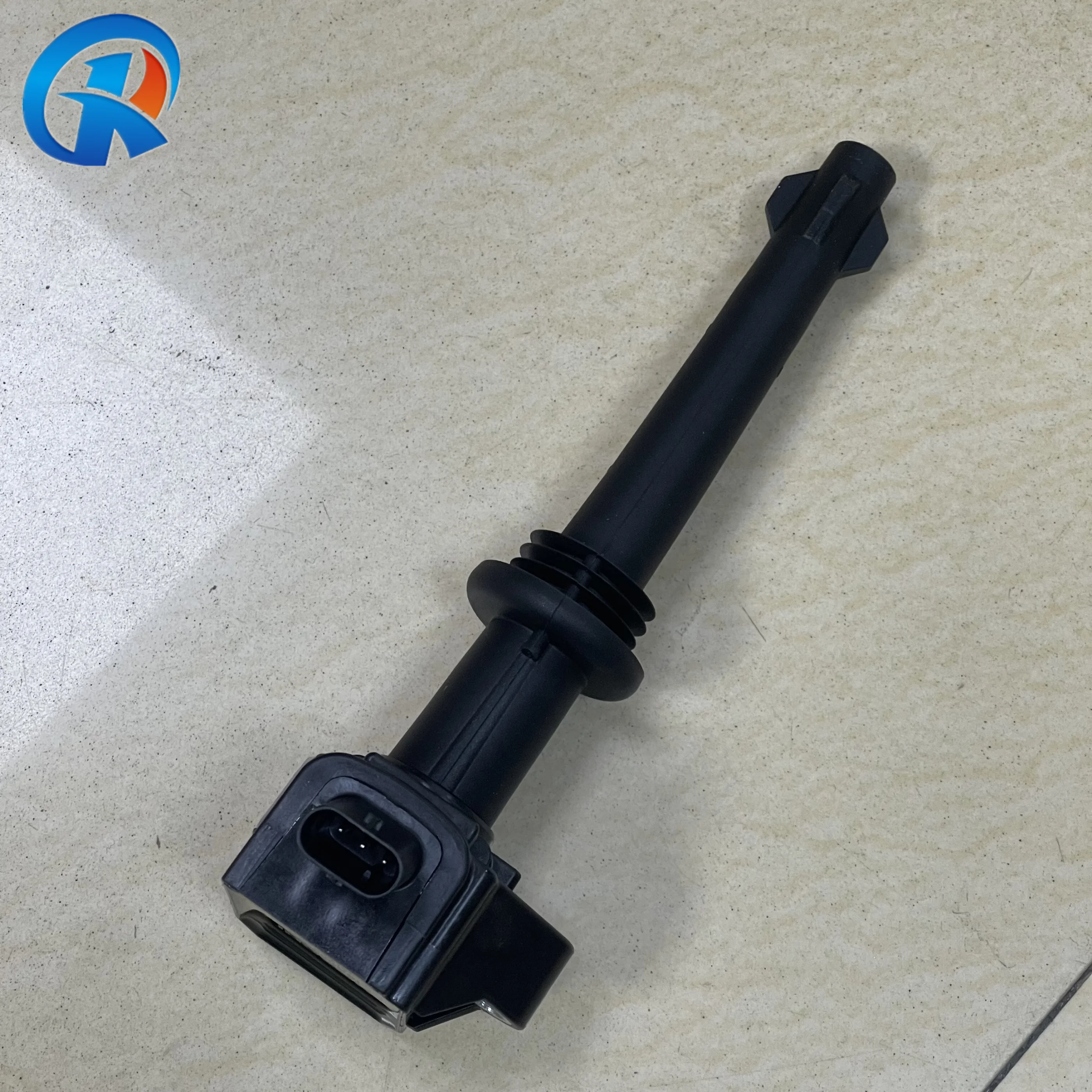 LR010687 1PCS Engine Ignition Coil For Range Rover 5.0 LR4