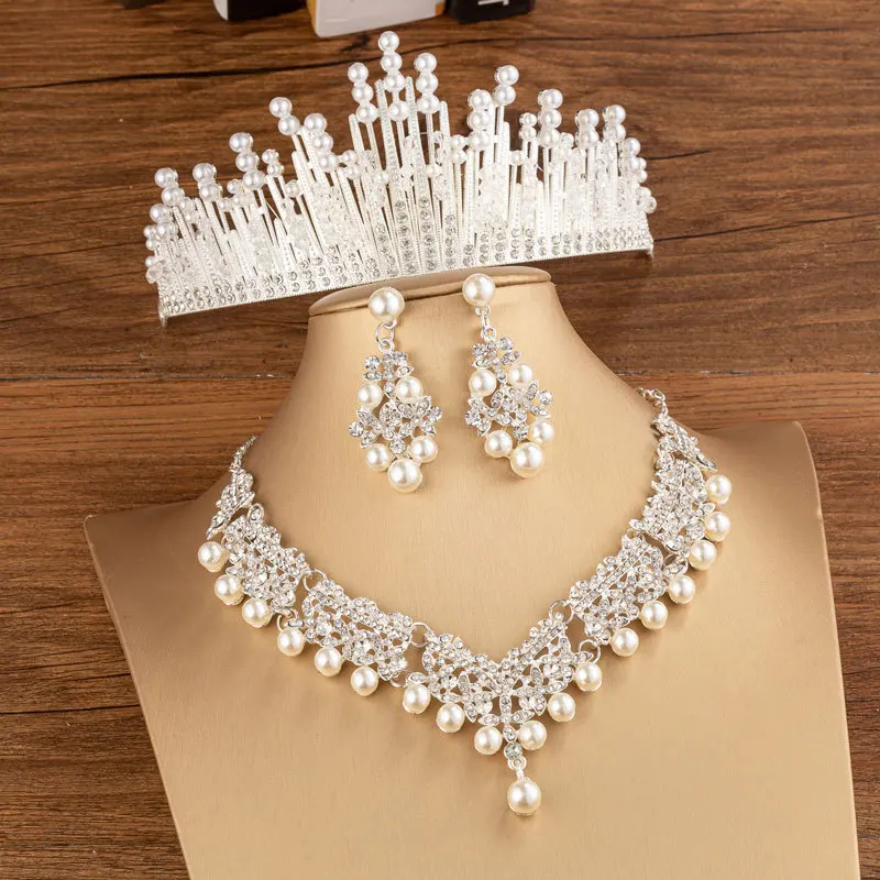 Trendy Simulated Pearls Wedding Hair Accessories For Queen Princess Bridal Tiaras And Crowns Rhinestone Diadems Women Jewelry image 3