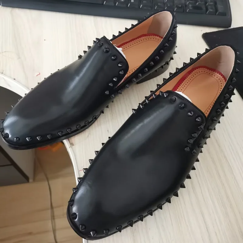 New Black Leather Shoes Men Spiked Loafers Handmade Slip On Mens Rivet Shoes Breathable Flats Casual Shoes