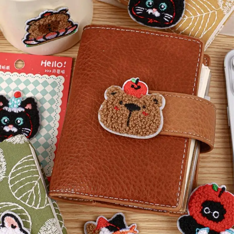 

Creative Cartoon Animal Embroidery Patches Friendly Polyester Embroidery Sticker For Notebook Crafts Kids Activity 896C