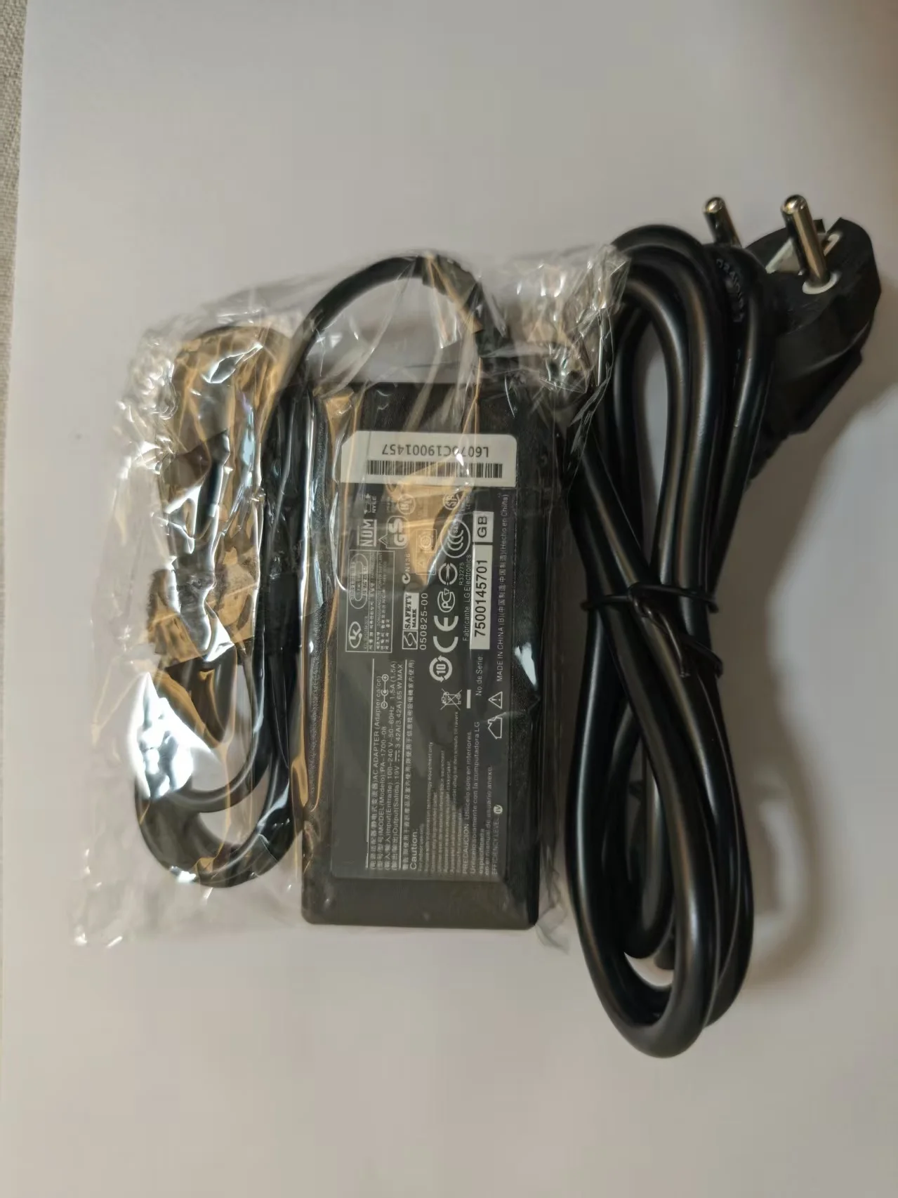OEM 19V AC Adapter For LG 29UM69G 29UM69G-B 29UM69G-P 29UM69GB 29UM69GP 29UM50 29UM68 29UM68-P 29
