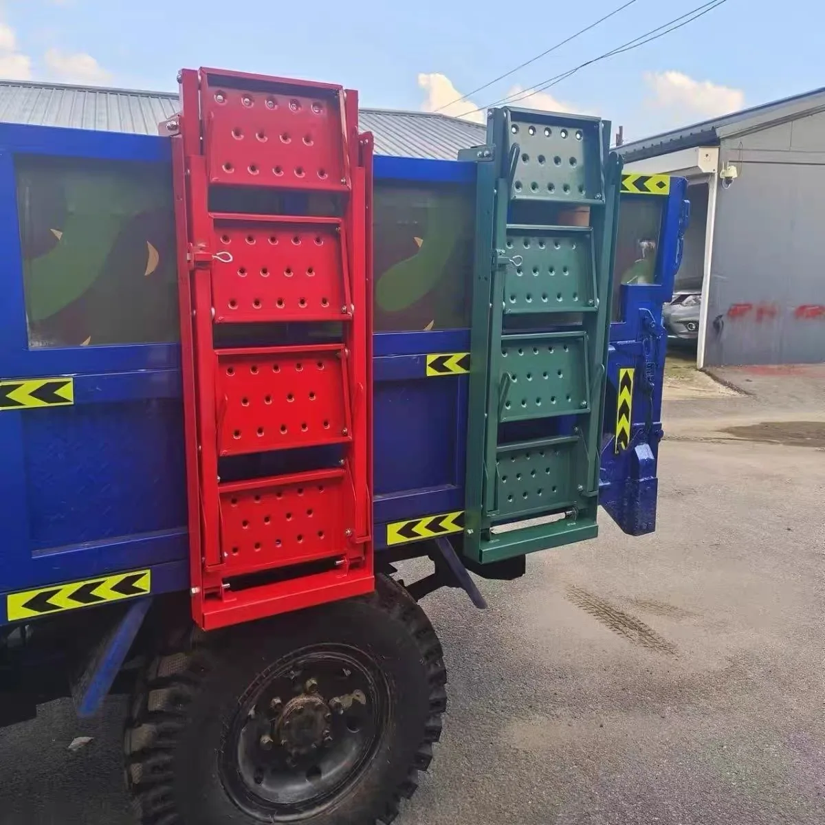 YYHScala classica pieghevole a 4 gradini