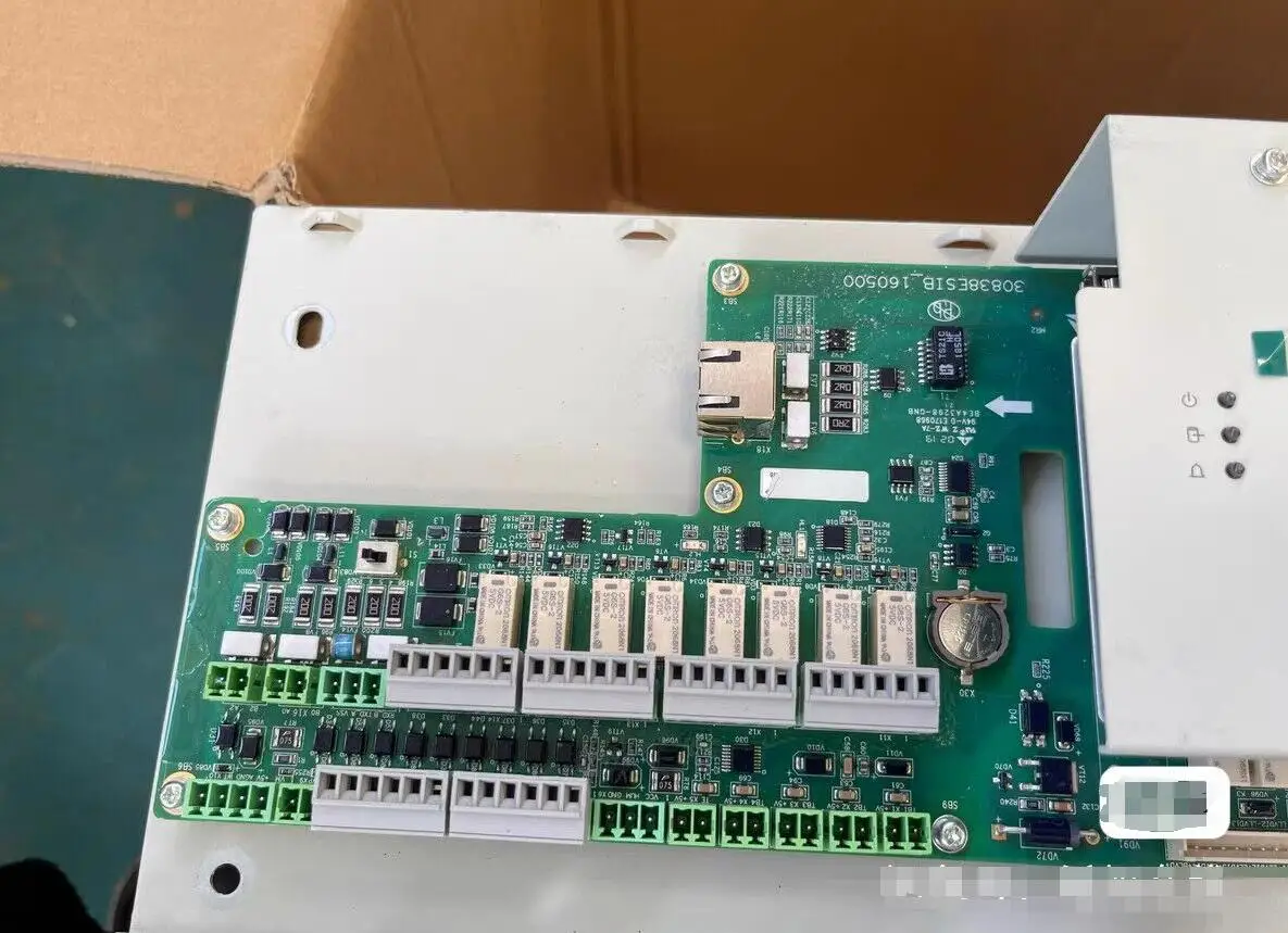 Плата питания CSU518BH с возможностью горячей замены, ядроные функции включают вход питания/преобразование мощности/поддержку горячей вилки/регунное резервное копирование