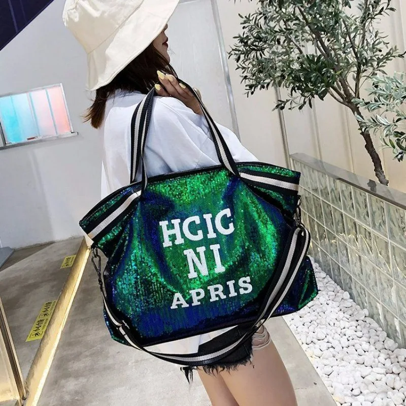 

Travel Women's Crossbody Shoulder Bag New Large-capacity Lightweight Sequin Tote Bag Short Trip Going Out Duffel Bag Fashion