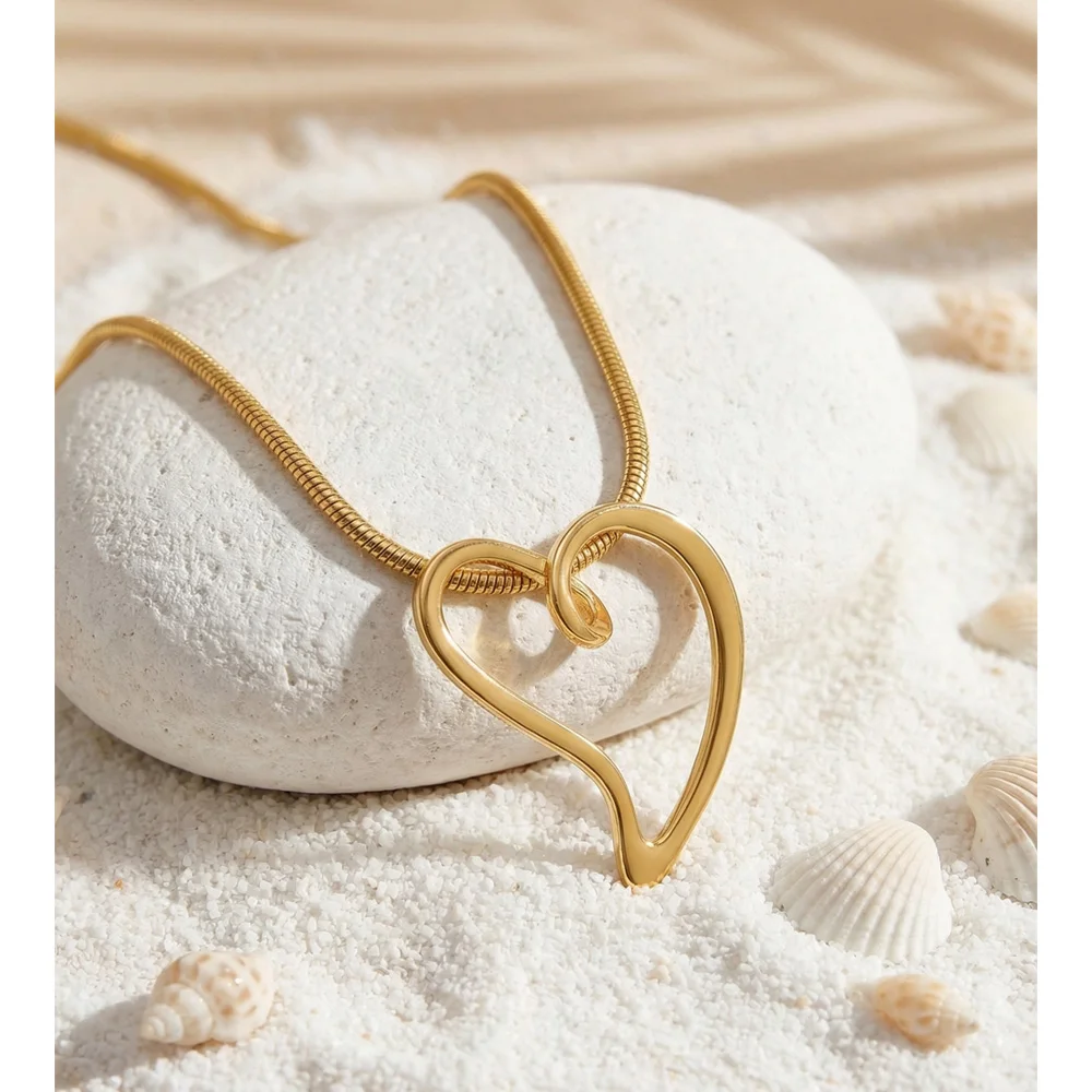 Yhpup Stainless Steel Big Heart Hollow Fashion Pendant Necklace Waterproof New Arrivals Fashion Charm Attractive Jewelry 2026