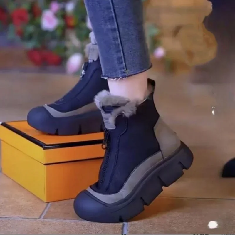 Winter Snow Cotton Shoes Boots Women\'s Plush insulation New Short Boots With anti Slip increased Height Versatile High Top Shoes