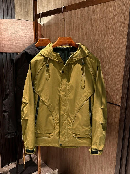 

Повседневная универсальная рабочая одежда: мужская модная уличная куртка с капюшоном, новинка весеннего сезона, ветровка для активного отдыха