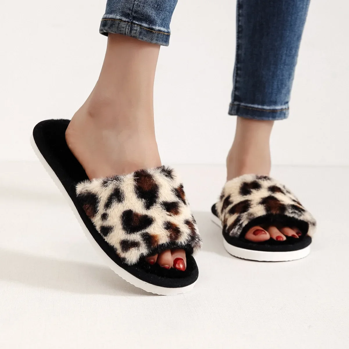 Autumn Winter Leopard Print Slippers Women's Fashion Plush Fur Slides Home Flip Flops Indoor Warm EVA Anti Slip Living Room Shoe