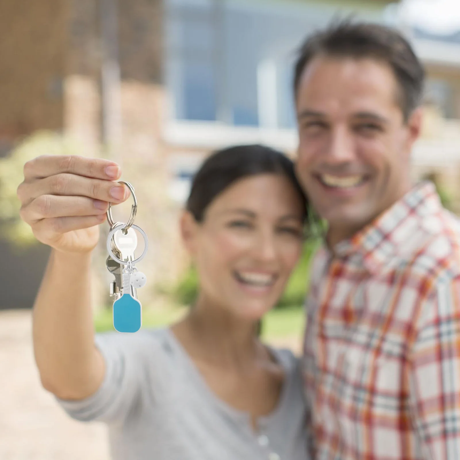 

2Pcs Pickleball Mini Paddle Keychains Zinc Alloy Durable Sports Gear Charm Player Present Sports Fan Pickle Keychain