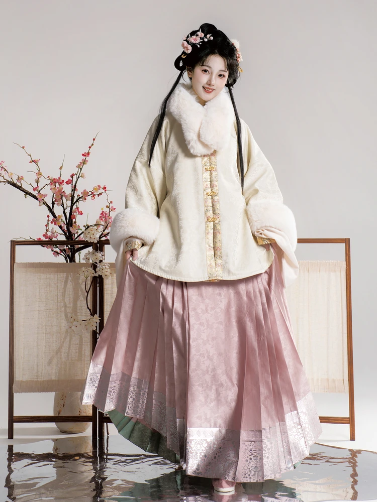 

Новинка: Женское традиционное китайское платье Ханьфу с круглым вырезом, узором оленя и цветов, длинными рукавами, в стиле династий Мин, зимнее.