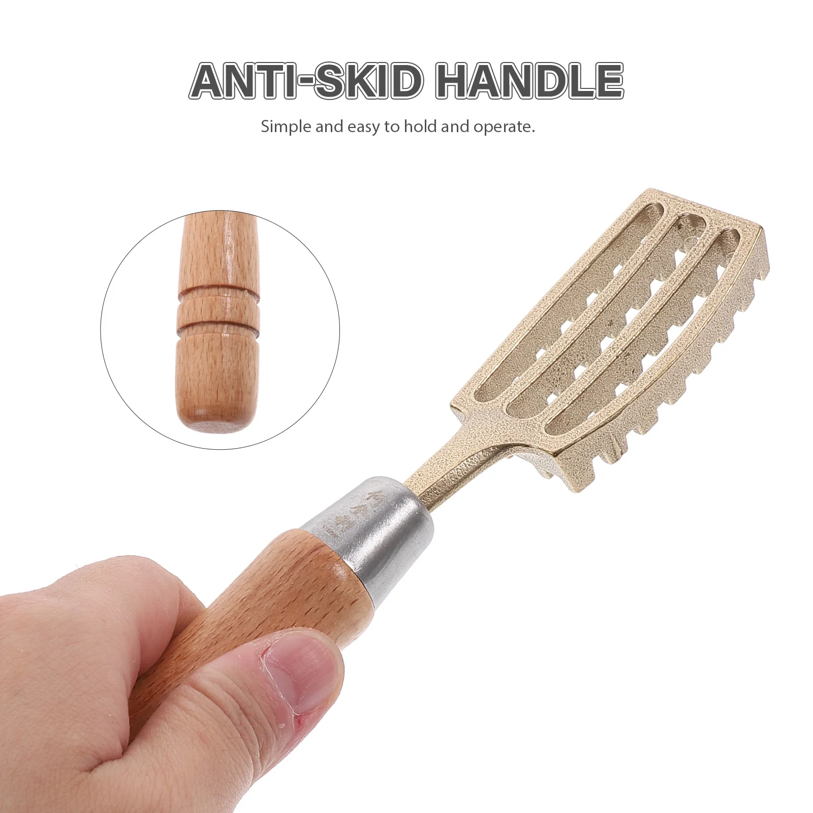 

Efficient Fish Scraping Gadget Brass Scale Scraper Japanese Style Cleaner Tool for Fresh Fish Preparation Needs