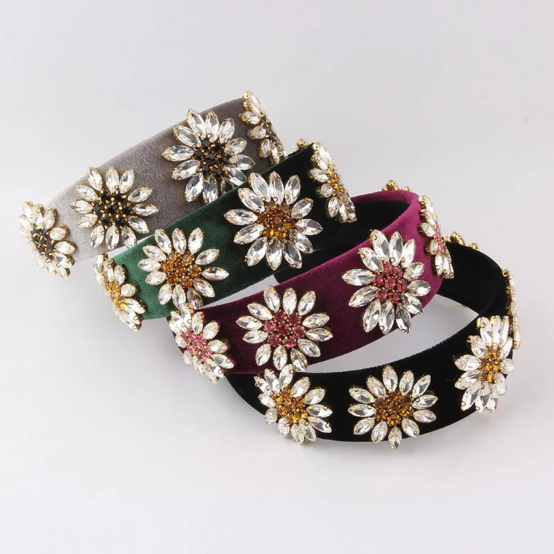 

New Fashion European and American Baroque Sunflower Rhinestone Headband Velvet Beautiful Hair Accessory for Women