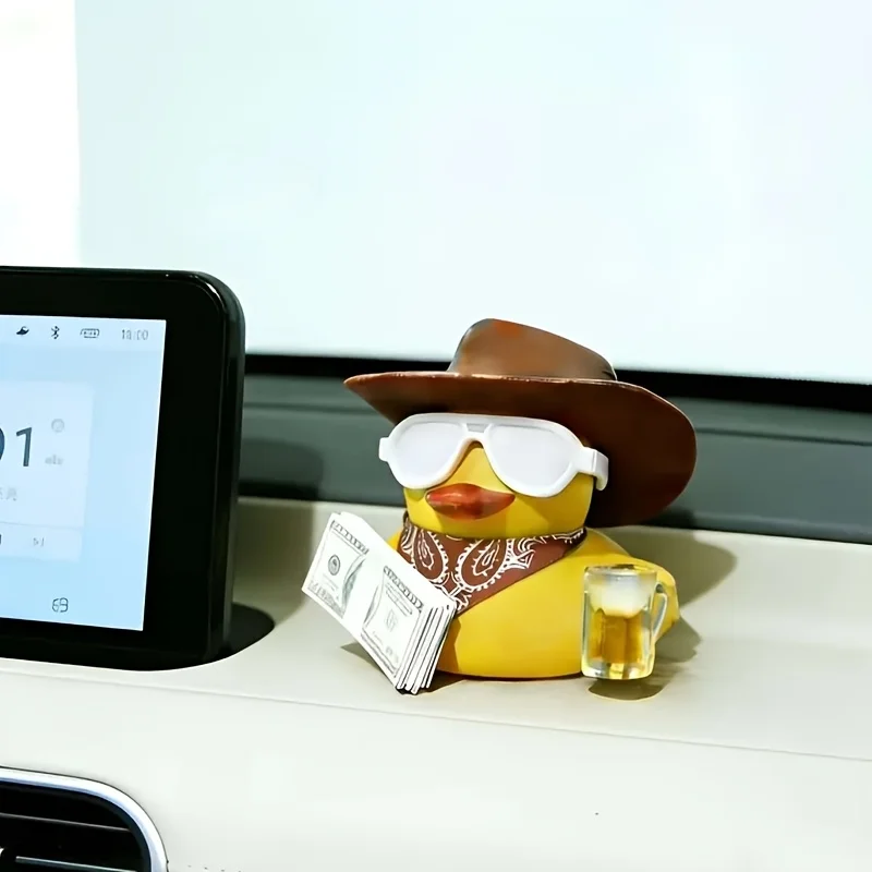 3/1 Piece Set of Cool and Stylish Money-Making Duck Car Ornaments, Cowboy Hat and Scarf Design, Fashionable Car Interior Decoration Items, Western Cowboy Little Yellow Duck Car Ornaments, Sunglasses, Money, Beer Cup, Resin Car Dashboard Interior Decoration, Halloween and Christmas Gifts - view 3