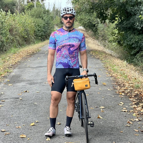 Imagen 2 del producto DAREVIE Maillot de ciclismo antideslizante para hombre, Jersey de ciclismo de nivel de Base suave y ligero, ropa de ciclismo elástica que absorbe la humedad