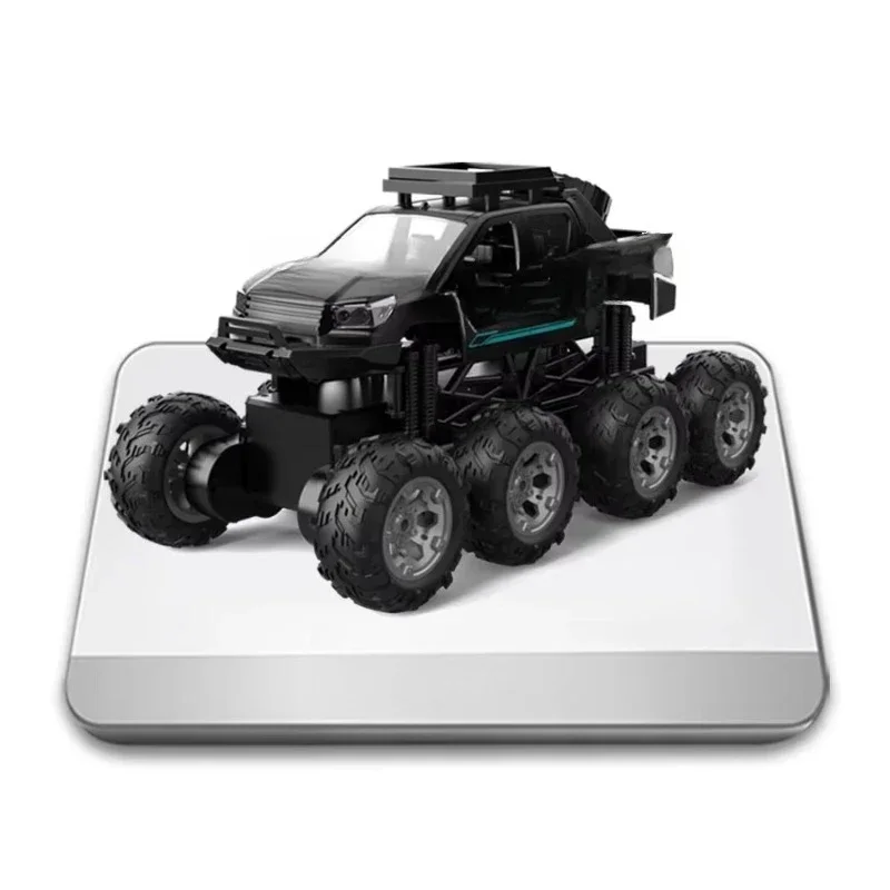 Eight-wheeled off-road armored mountain climber