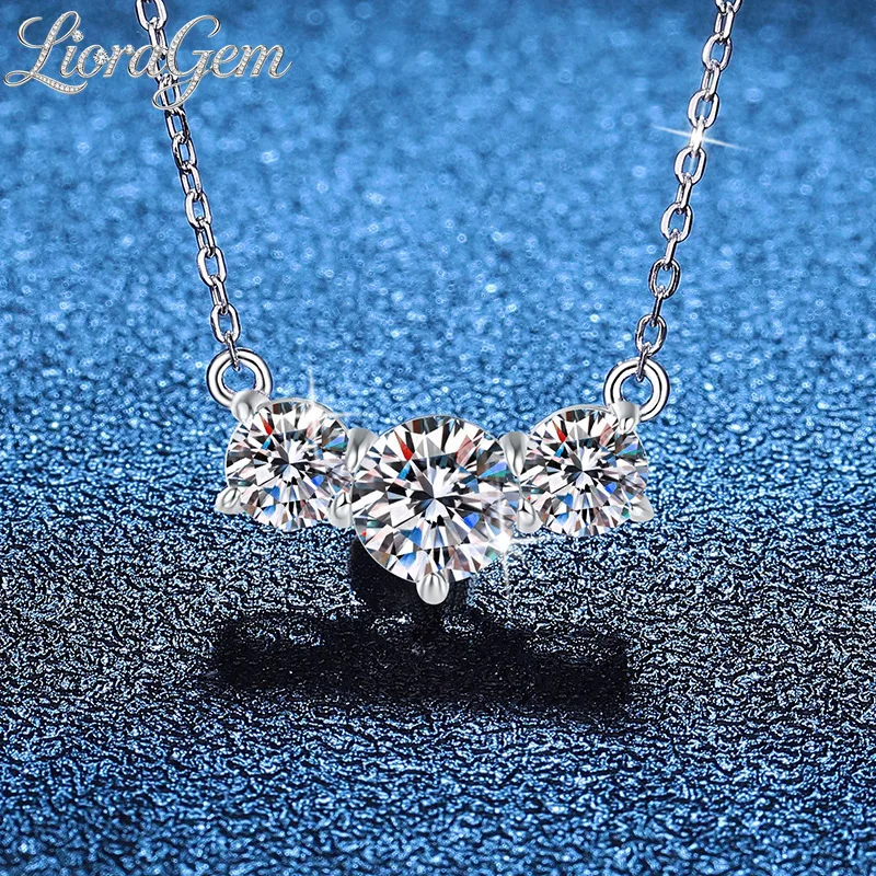 LioraGem Three-diamond Smile Pendant Collar Necklace for Women, 2-Carat D-Color Moissanite Necklace Platinum PT950 Stamp