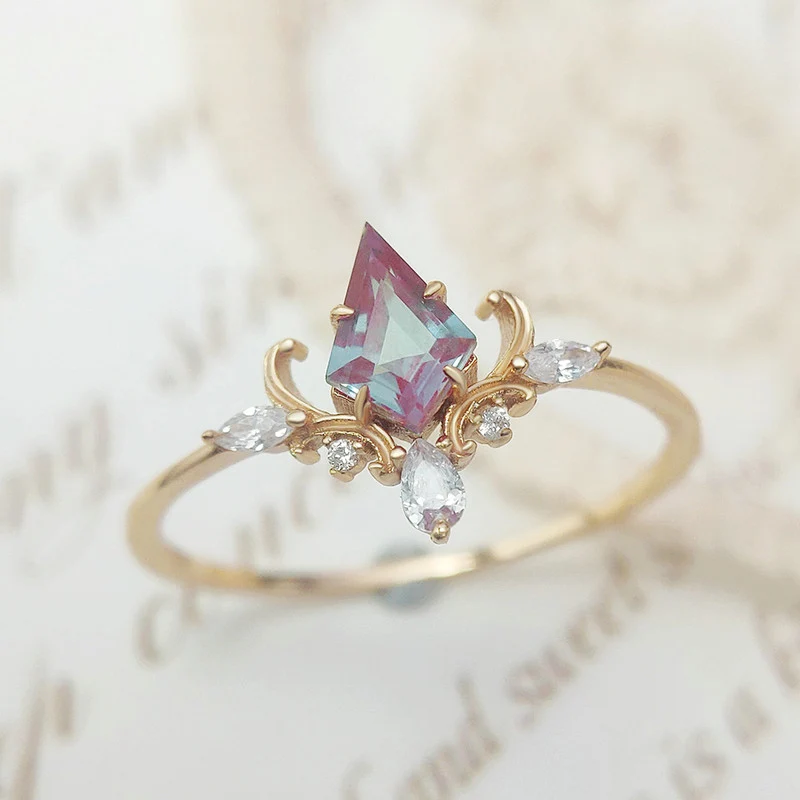 LAMOON Vintage Court Bijou Crown Ring For Women Alexandrite Ring 925 Sterling Silver Gold Plated Fine Jewelry Accessories