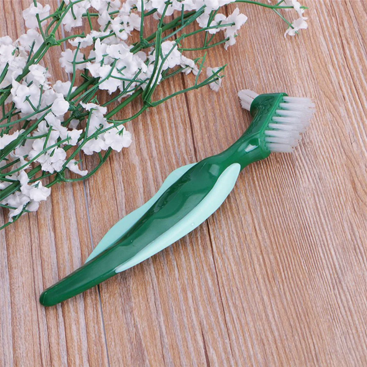 AT77 2 шт. Жесткая щетка премиум-класса для зубных протезов, щетка для чистки, многослойная щетина и портативная двухсторонняя щетка для протезов