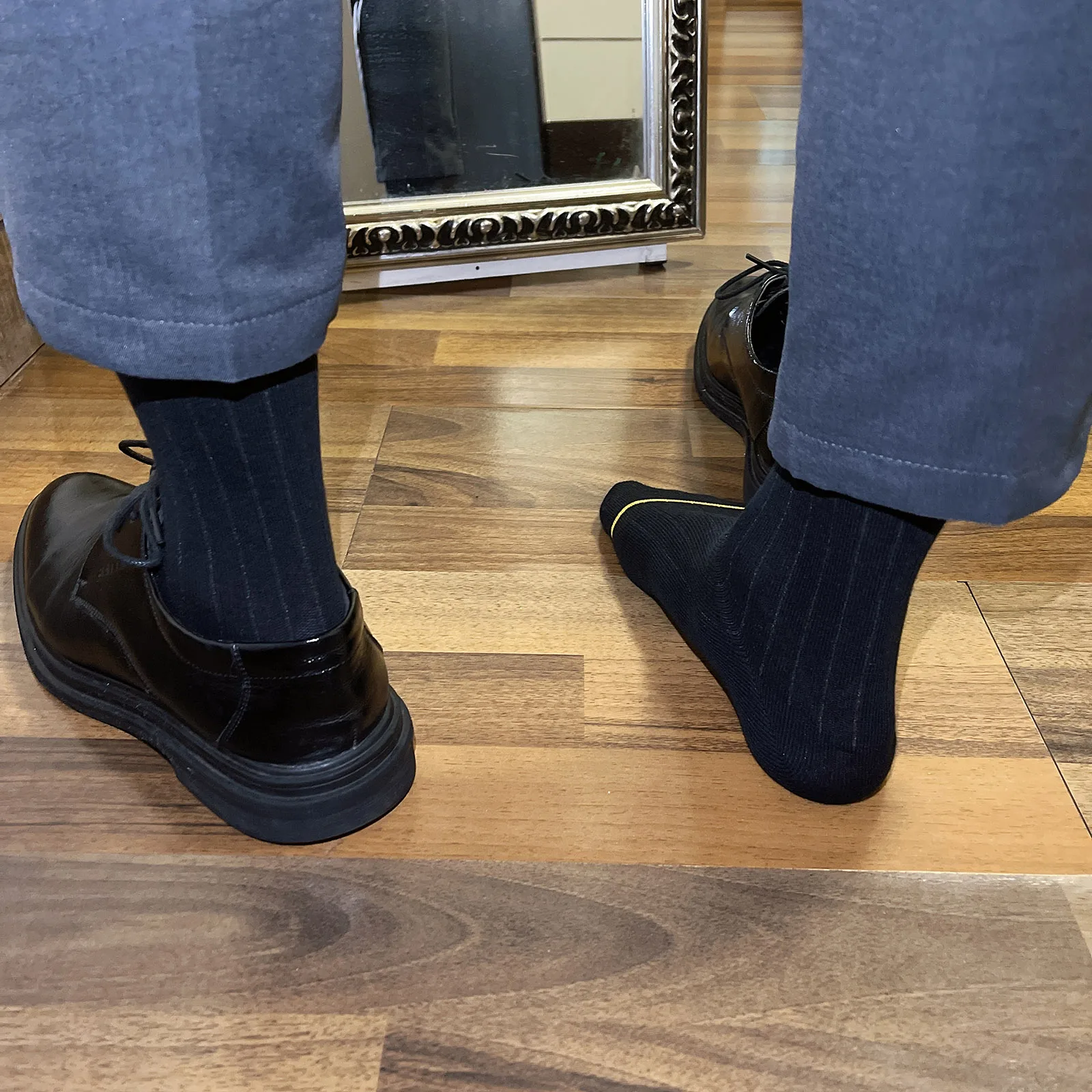 Herren Sexy Baumwolle Business Socken Bequeme atmungsaktive Sportsocken High Tube Gestreifte Casual Soft Socken – Detail 8