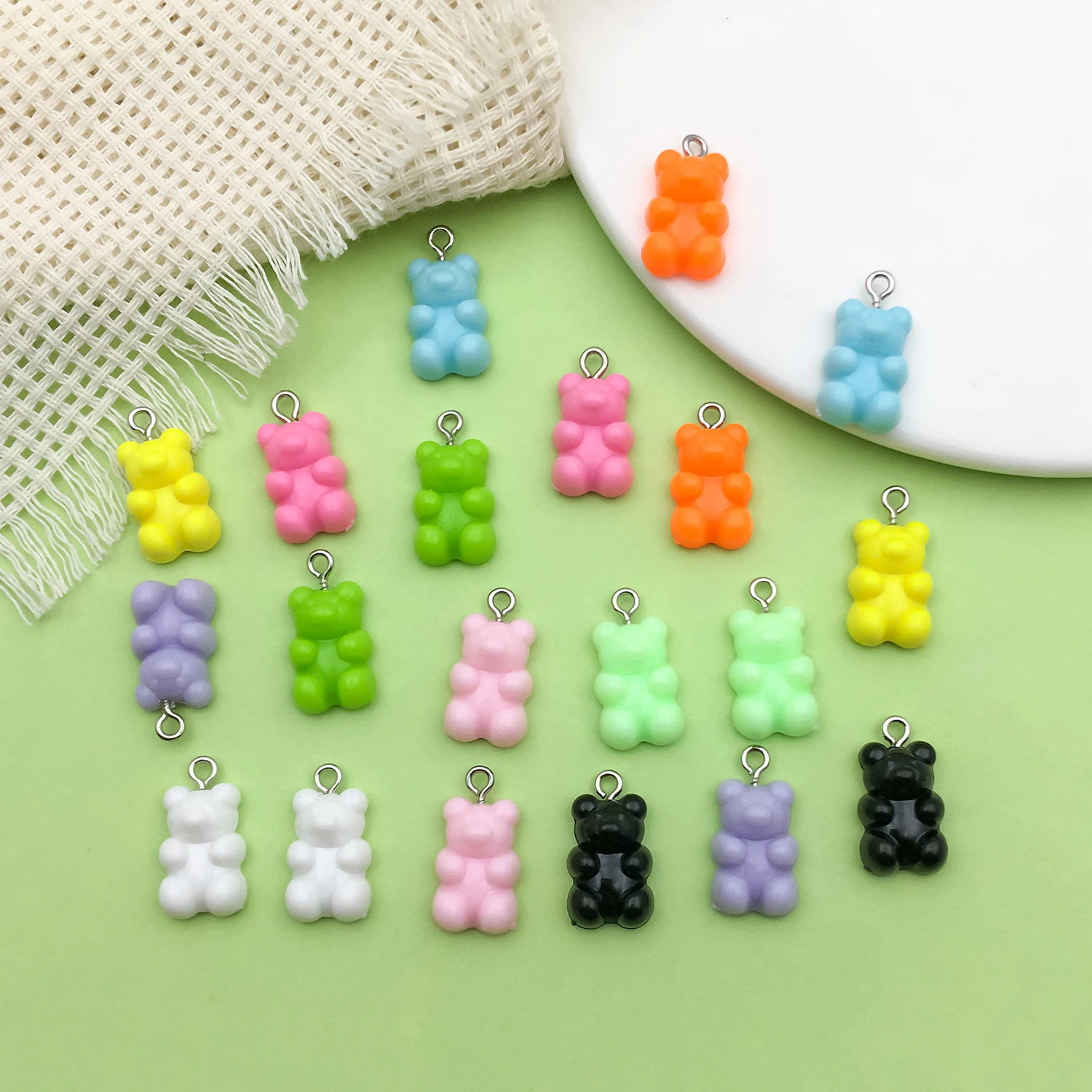 20pcs 11*21mm Colorful Cute Bear Design Charms Acrylic Animal Pendants For DIY Bracelet Necklace Jewelry Making Accessories