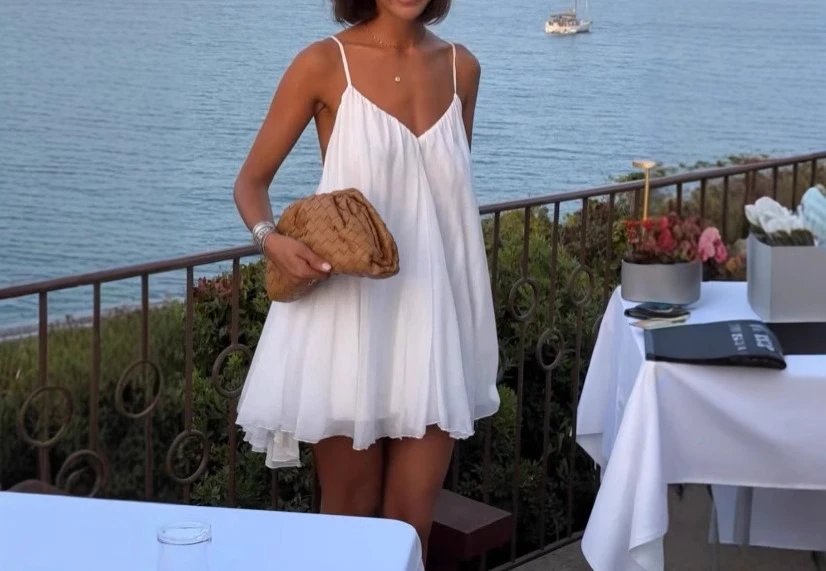 

2025 Summer New French Beach Vacation Backless Mini Dress Women Fashion Sleeveless
