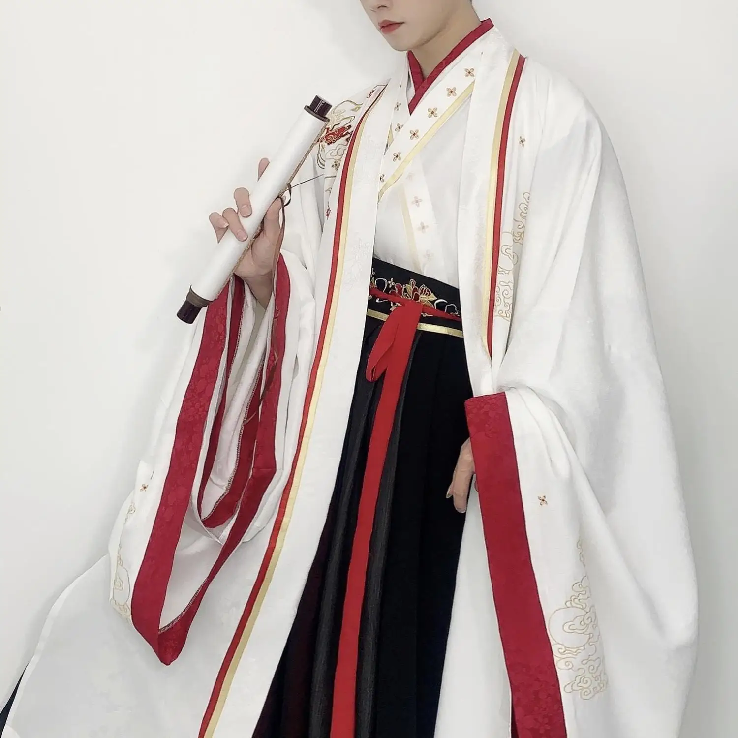 

Черная юбка с лошадью Hanfu Xianqi полный комплект Wei Jin тонкое платье с широким рукавом и вышивкой в китайском стиле ретро