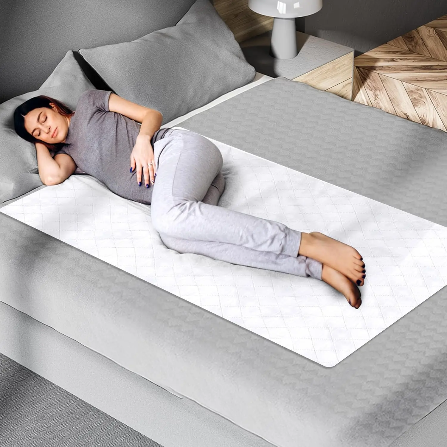 

Quilted Waterproof Bed Pad 34"x52" - Washable Incontinence Protector for Kids & Adults