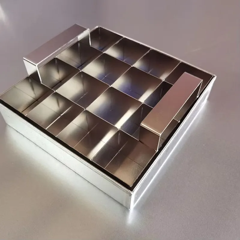 Customizable thickened stainless steel tray with cake cutter for baking candies and cakes