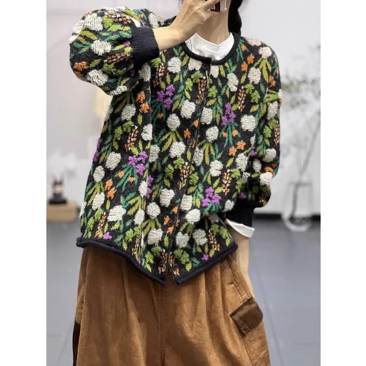 Słodki, gruby sweter z haftem, dzianinowy płaszcz plus size, damski sweter z okrągłym dekoltem, uniwersalny kardigan, modny strój na jesień.