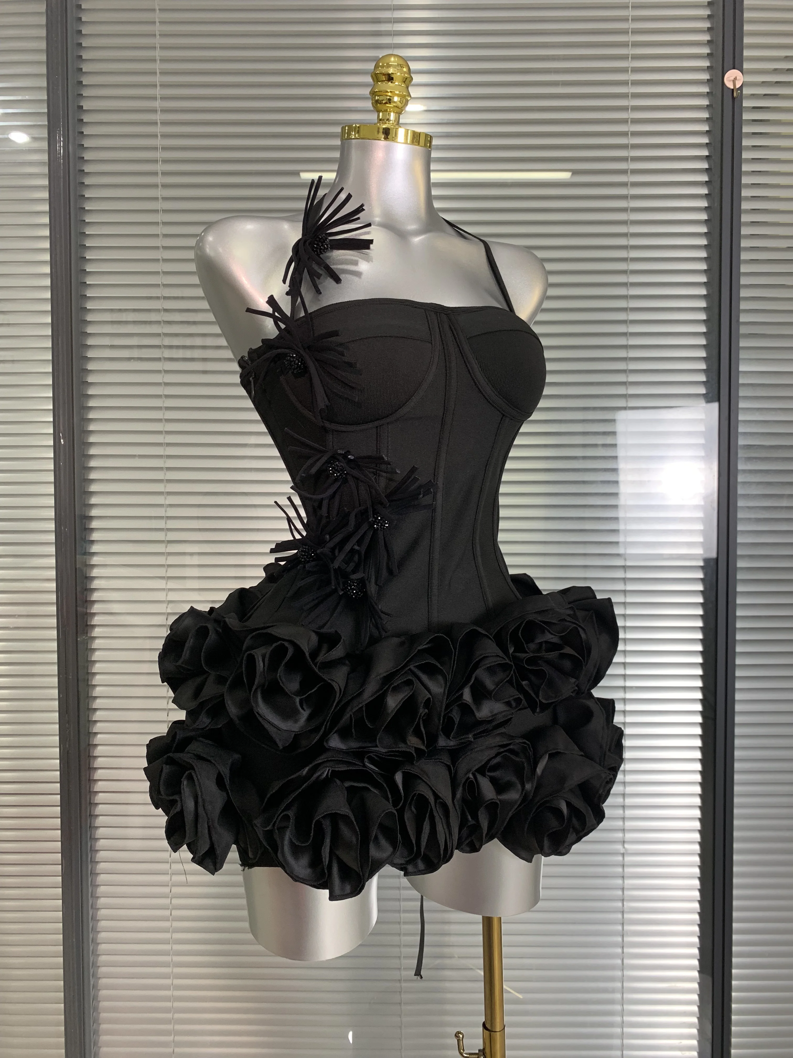 Vestido Nuove Donne Sexy Halter Fasciatura Due Pezzi Set Donne Affascinante Maglia Celebrity Allacciato Aderente Mini Fasciatura Gonna Abiti