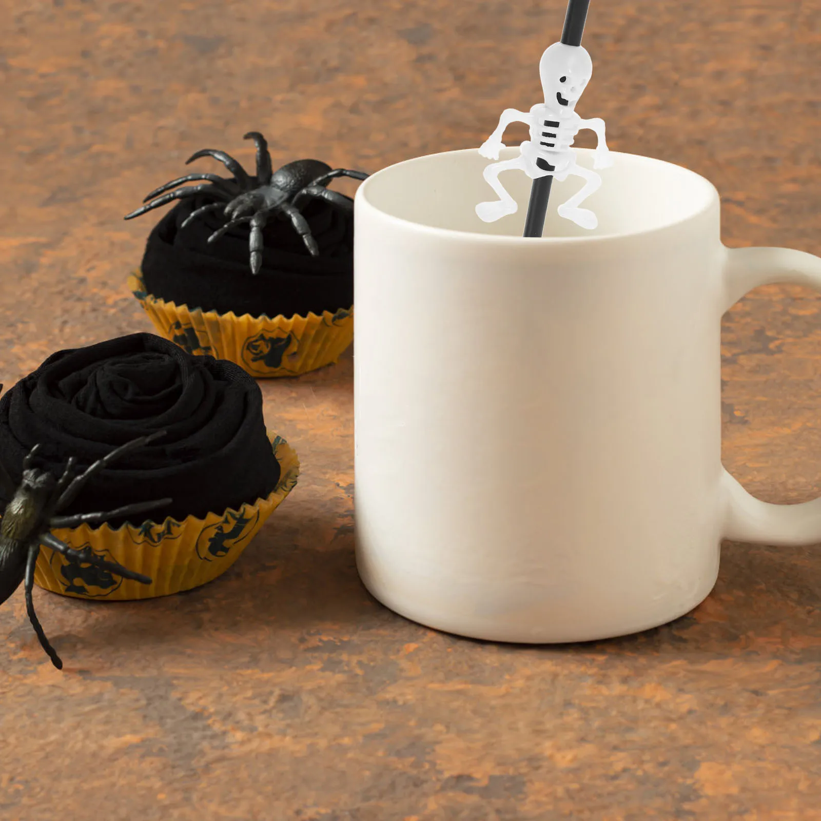 

10pcs Straws White Black Halloween Design Straight Plastic Drinking Straws For Party Bar Ktv Decoration Beverage